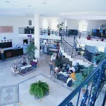 Bendis Hotel 4*